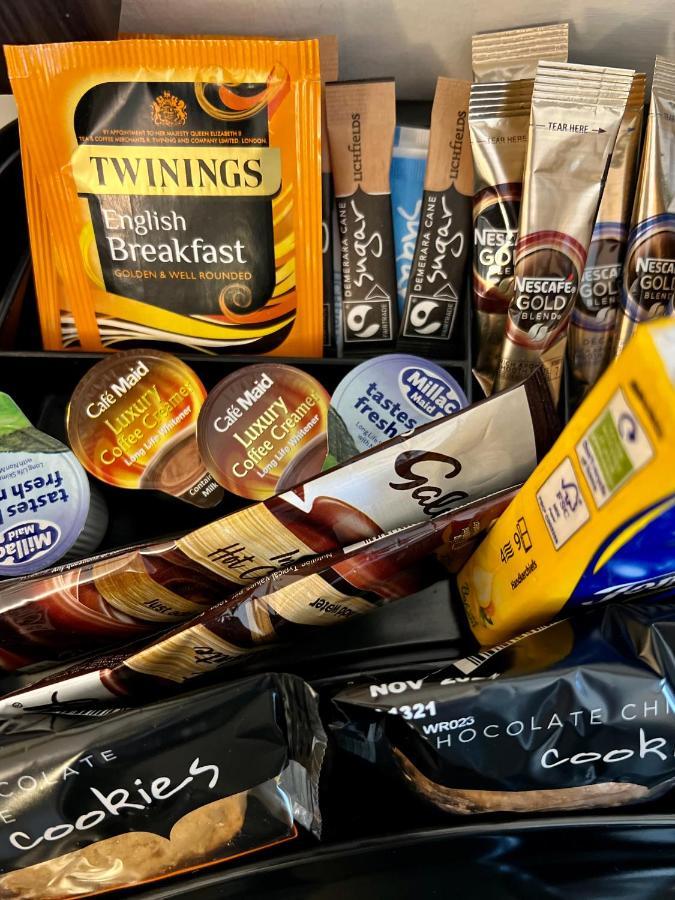 The Craven Heifer Inn Kelbrook エクステリア 写真