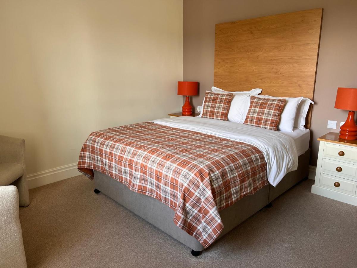 The Craven Heifer Inn Kelbrook エクステリア 写真