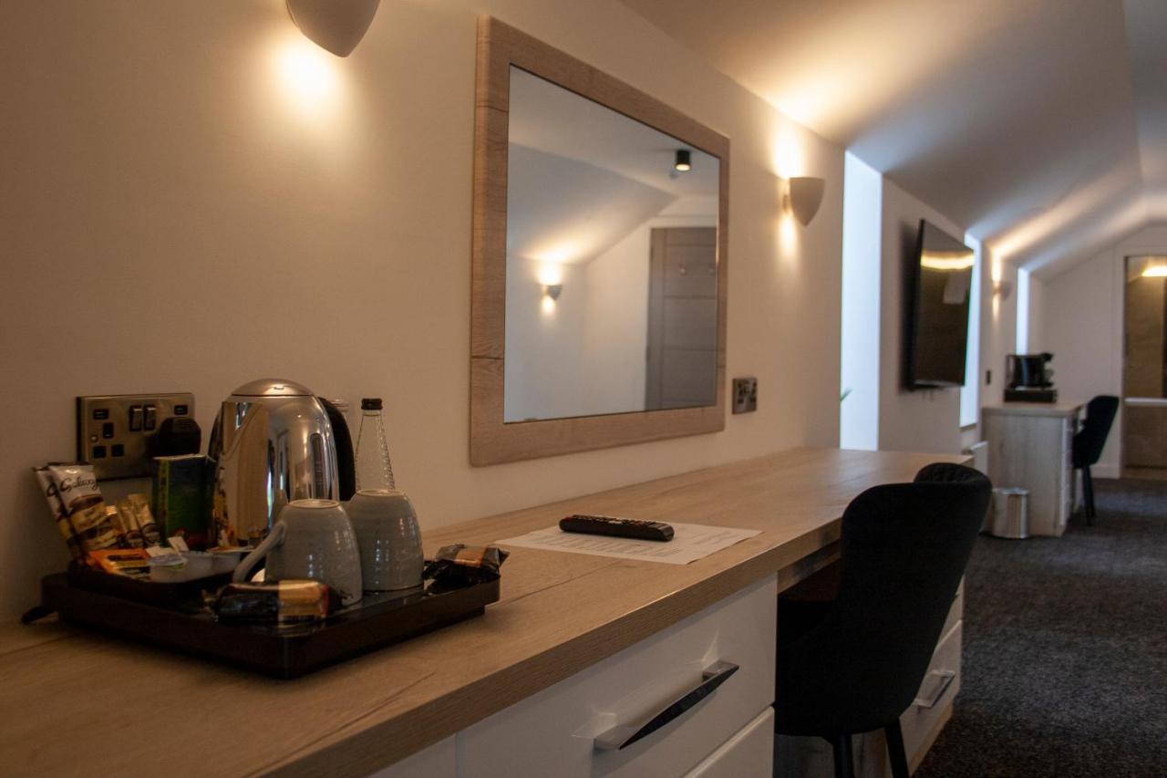 The Craven Heifer Inn Kelbrook エクステリア 写真