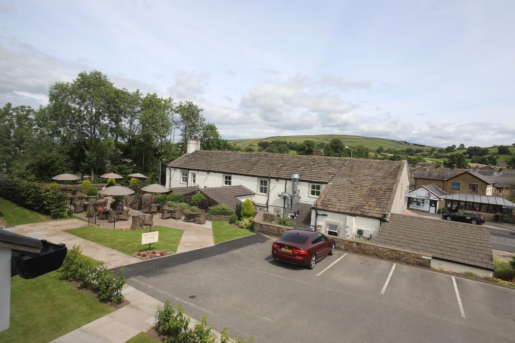 The Craven Heifer Inn Kelbrook エクステリア 写真