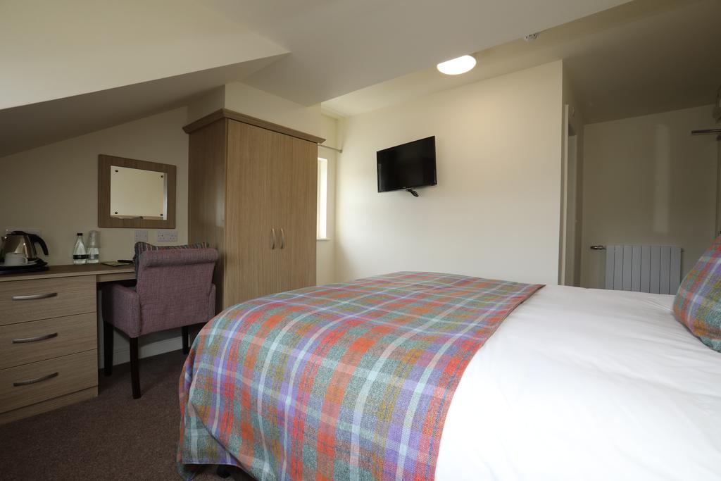 The Craven Heifer Inn Kelbrook エクステリア 写真