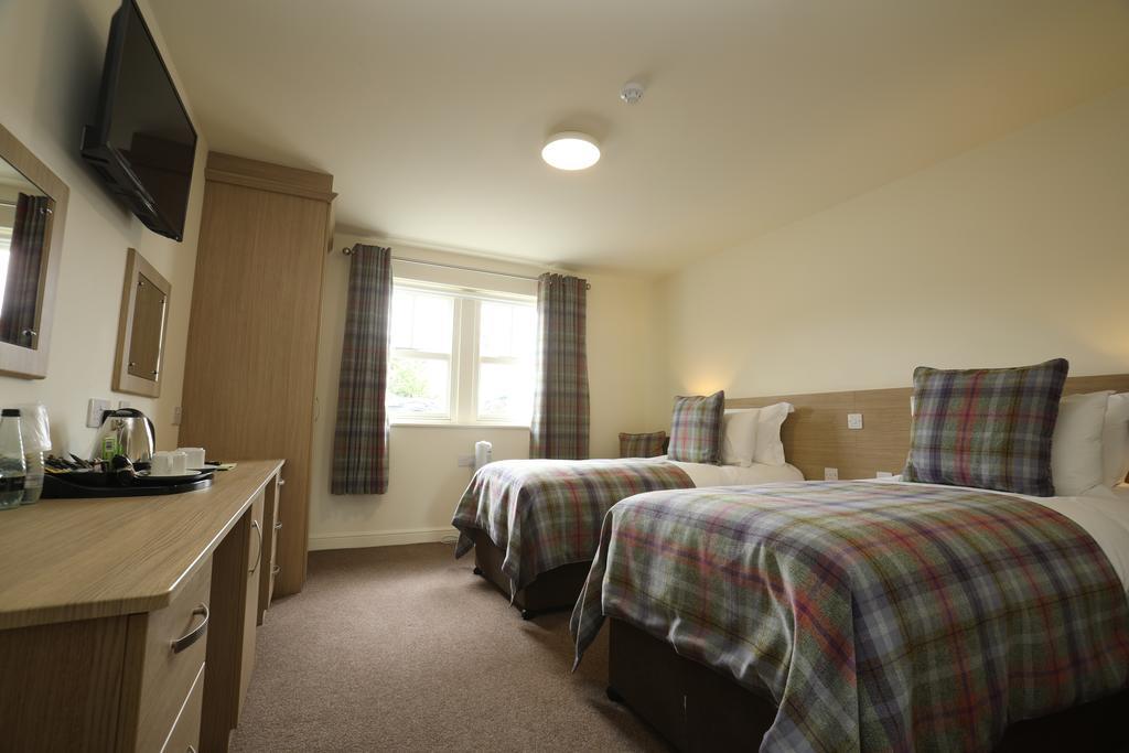 The Craven Heifer Inn Kelbrook エクステリア 写真